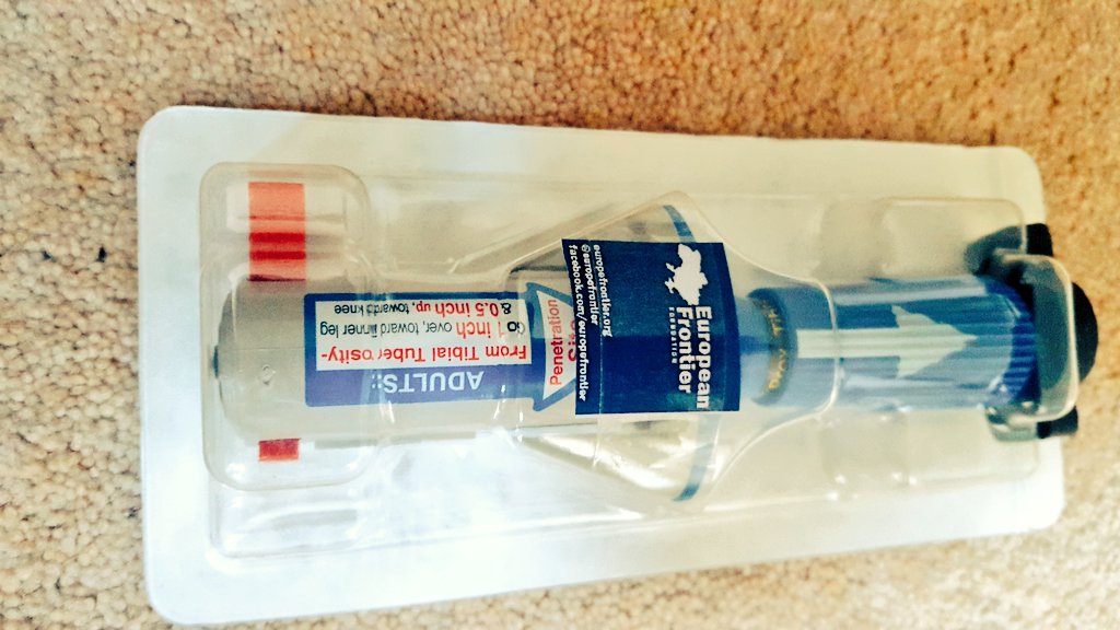 EuropeFrontier's tweet photo. 10 #PocketBVM resuscitators, 5 #BIG Bone Injection Guns, 55 surplus Emergency bandages are en route to @MedicsHomeFront in #Ukraine.
How is your weekend, #lifesavers?
@LivesUkraine https://t.co/7ULLzR4vqO