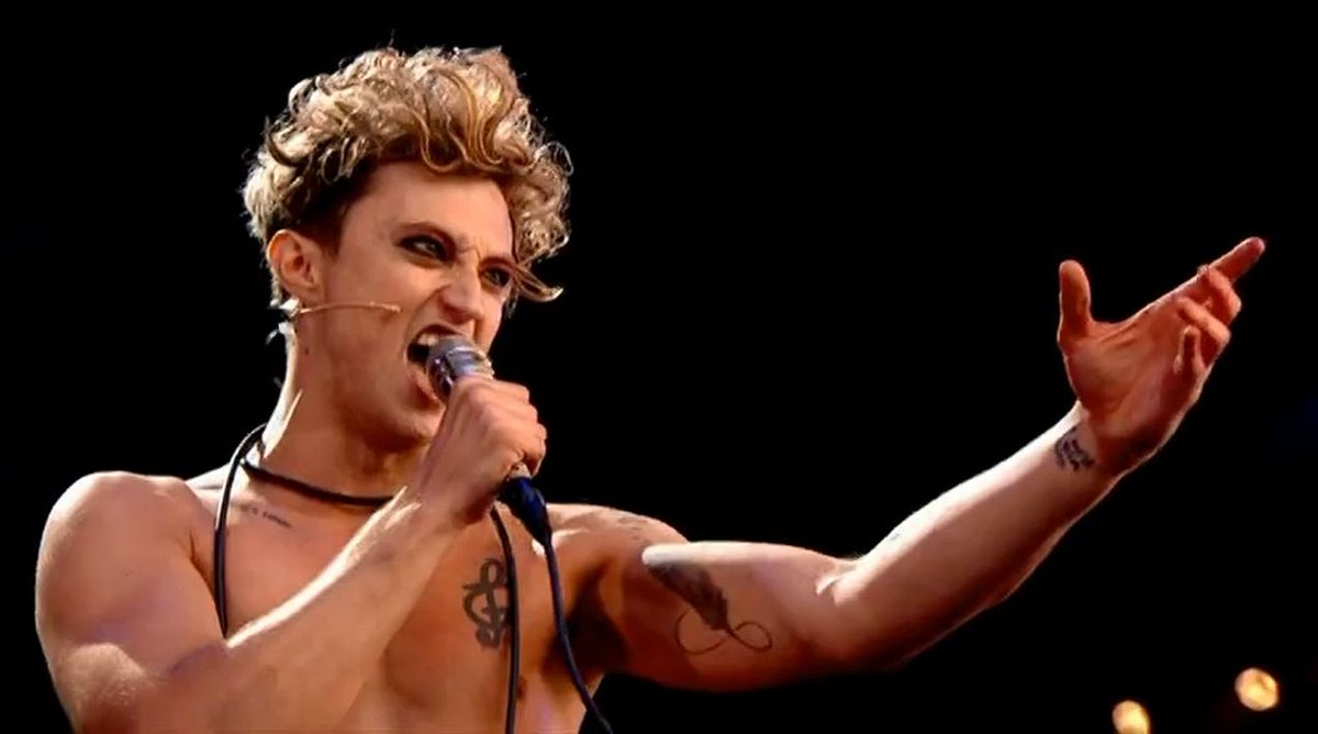 vesselotovessy's tweet image. Such an amazing performance, so proud of you, @JordanLukeGage ! 😍 You absolutely smashed it @bbcproms! That was the hell of a debut on big Hyde Park stage as official Strat! Love you more and more! #JordanRocks #InsaneVoice @FireOnStage @BatTheMusical