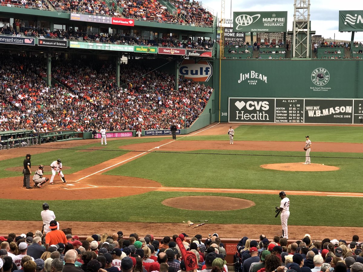 DrDavidDelaney's tweet photo. Go Sox! https://t.co/P3cBgK2XGj