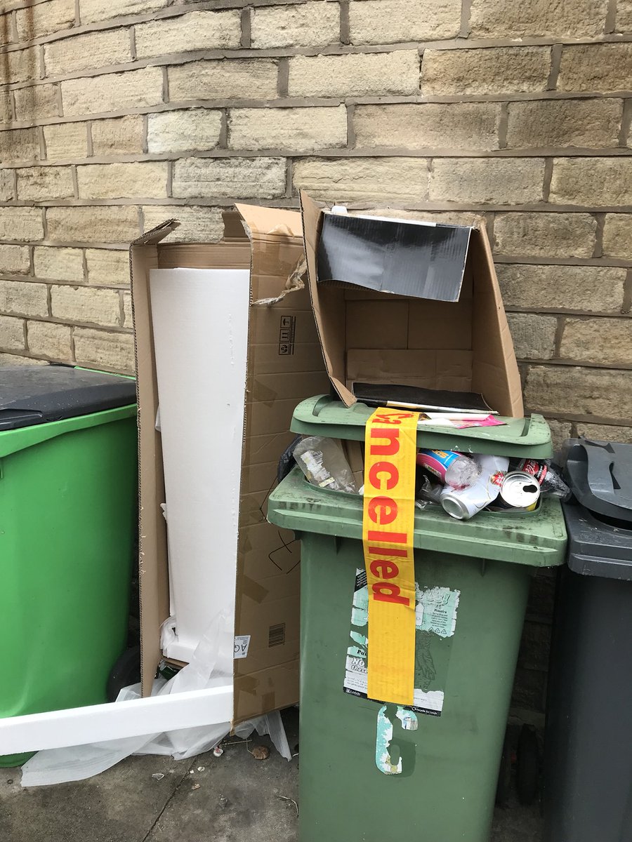 and27can's tweet image. #environmentalissue #disgrace #sortitout #please