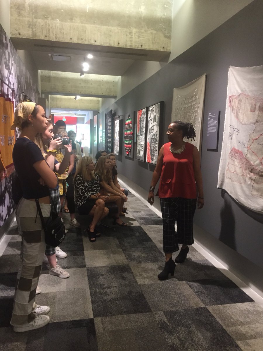 3d_mhs's tweet photo. This is what engagement with the subject looks like! Thank you High Museum and MODA #museumeducation #arted #nahs #meetuponasaturday #highmuseum #modaatl @dpbrown99 @CaptainPainter @drewbowers77 @JonesBC_MHS @ArtsFCS @HighMuseumofArt @modatl https://t.co/19qmUVP5qJ