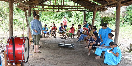 OneHeartWW's tweet image. OHW offers scholarships &amp;amp; training opportunities for Skilled Birth Attendants in Nepal. After certification, we also help tp place them in government run birth centers in the most rural, remote parts of the country. #scholarships #healthylifestyle #mothershealth