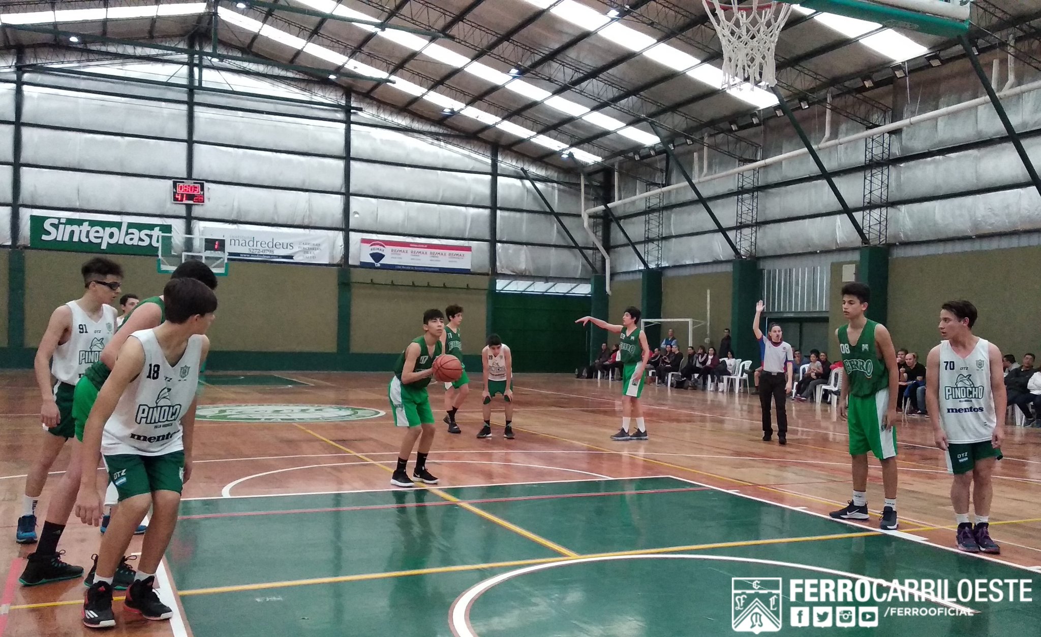 Ferro Carril Oeste Basquet - 🏀Se viene el encuentro anual de Minis en Ferro🚂💚  #SOMOSFERRO #LACATEDRALDELBASQUET Seguimos en nuestras redes sociales:  facebook/twitter/Instagram 💚 @ferrobasquetok 💚 ¡Vamos #Oeste! 💚🏀 #Ferro  #LaCatedralDelBasquet