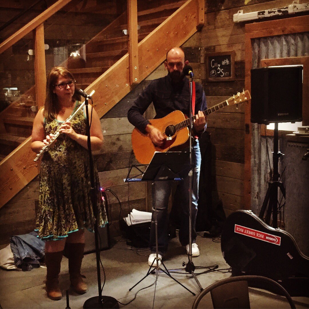 LunadellaBlue's tweet photo. Well we had a fabulous time playing at #cafe3sixty tonight. Catch us Tues 8:30pm in a Kenton #music #musicians #gigging #devonmusic https://t.co/m7EUqKWhZT