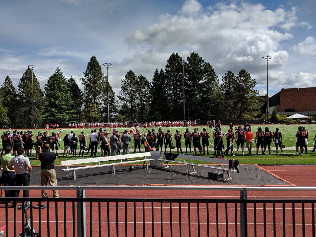 TLaustalot's tweet photo. Had a great time @LewisClarkFB. Thank you @CoachLocey @coach_kopp @esjacks13 https://t.co/tNn2wQuR0Q