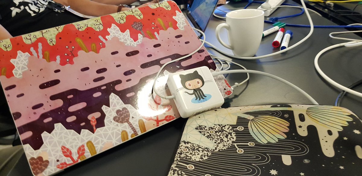 MishManners's tweet photo. Spreading the @github, @salesforce, and #HackathonQueen love. Enjoy the #stickers peeps π
#GovHack #GovHackMelb #GovHack2018 #GovHackAU #Melbourne #hackathon #hackathons #hack #innovation https://t.co/yf1mHekdcj
