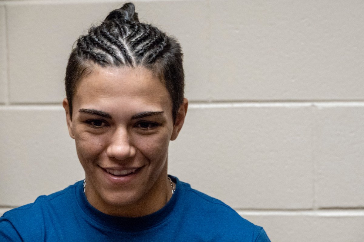Ufc Japan Ar Twitter Ufc228 ジェシカ アンドラージ カロリーナ コバルケビッチ 女子ストロー級ランキング2位と4位が激突