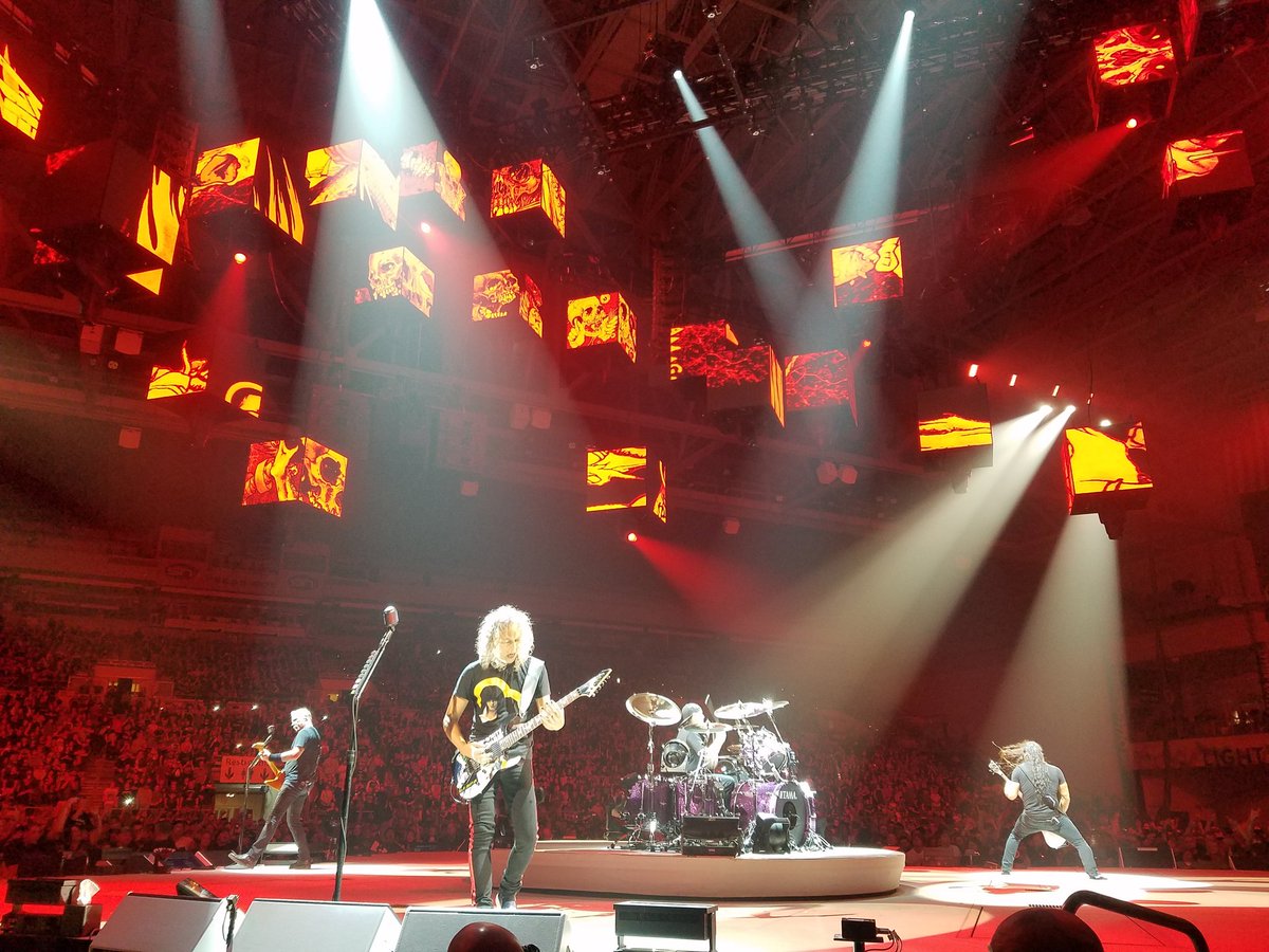 Metallica tweet media