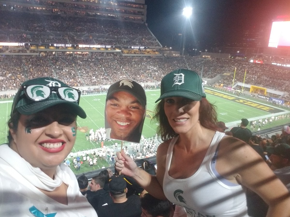 CarolinaGoGreen's tweet photo. We need good Spartan vibes!!!!

@coachculp @DetroitSpartans @AZSPARTANS #isawSTEVEinAZ https://t.co/0dCveyn9Xt