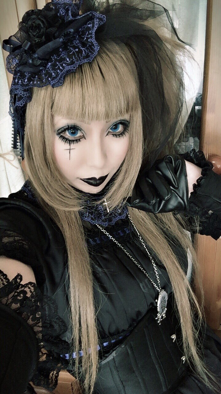 🦇ℋℐℳℰ𝒦𝒜🥀 on X: 