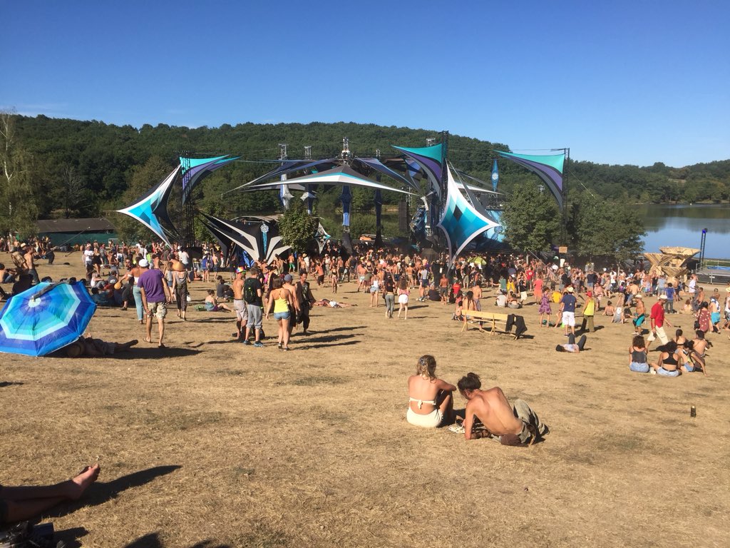 Sacriledge's tweet photo. Week-end #trance #Hadra @HadraRecords #HTF2018 https://t.co/Ni02N2AAWr