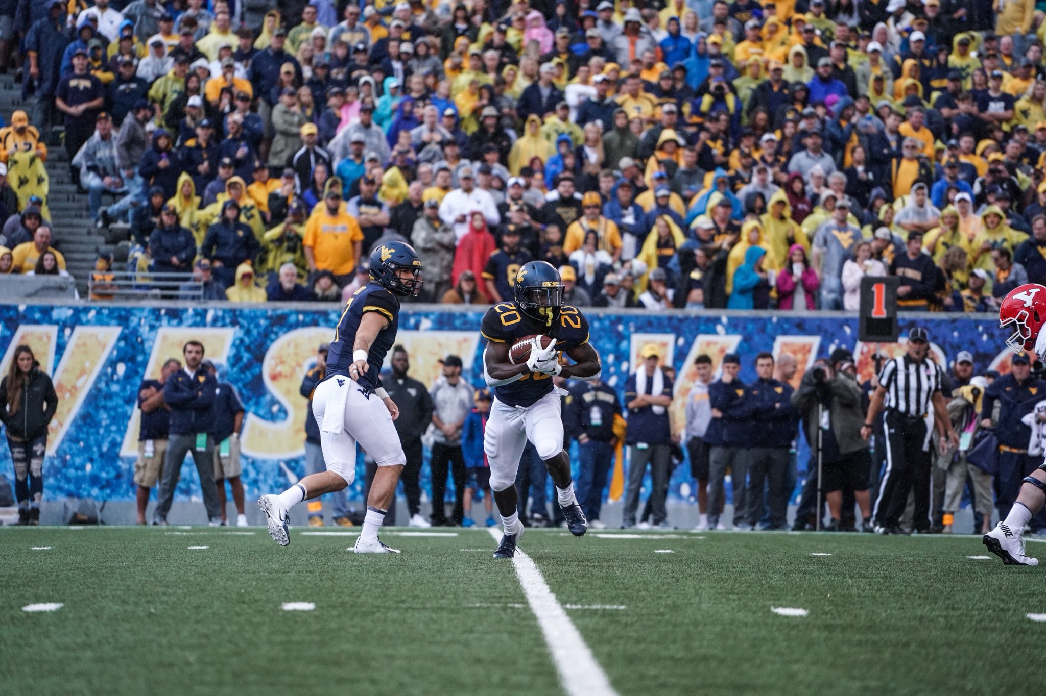 WVU Football on Twitter: &quot;ð¸ First half photos.…