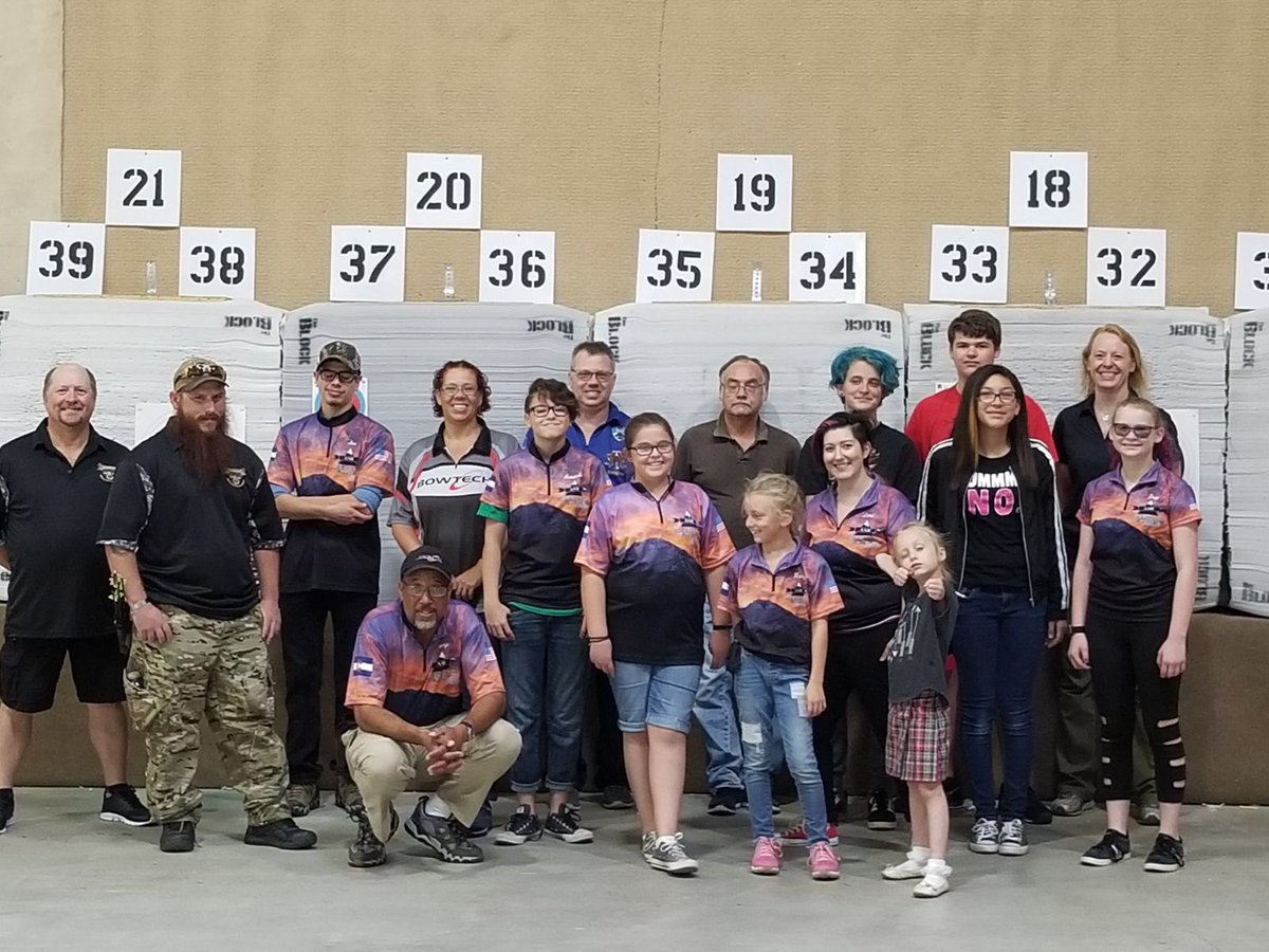 Great first buckle shoot of the season! We all had a blast! Join us on Oct. 6 for the next one. #archery #tournament #targetarchery