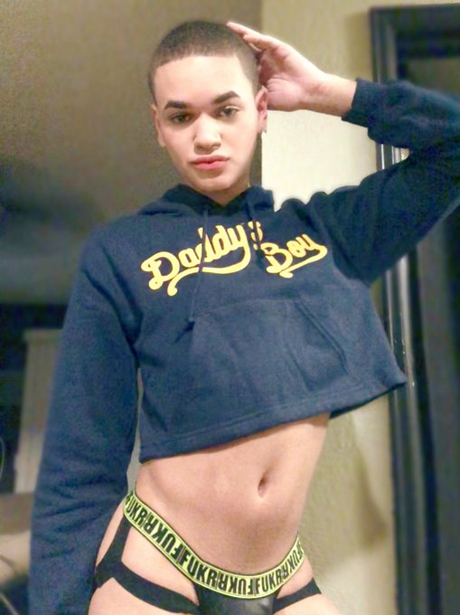 Daddy’s Boy ? https://t.co/3pESzfFNcs