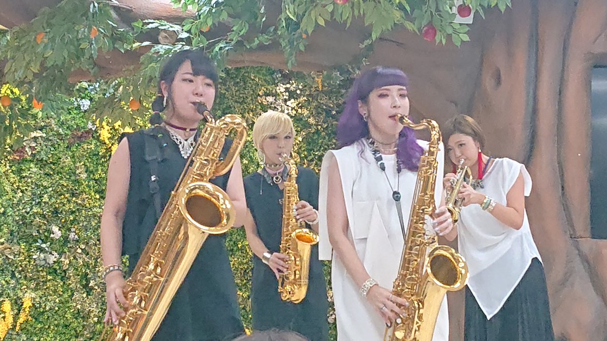 taro10355884's tweet photo. 昨日のMOS。楽しかった。
#EZOSHOW
#日本橋サイボウズ https://t.co/uUQJMpECvt