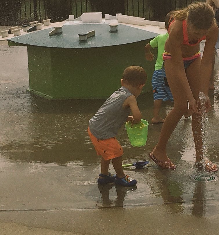 VickeryJennifer's tweet photo. Soaking up the last days of summer! Except it stays in the 80/90s by us down south through October! https://t.co/HftV5OFBxz