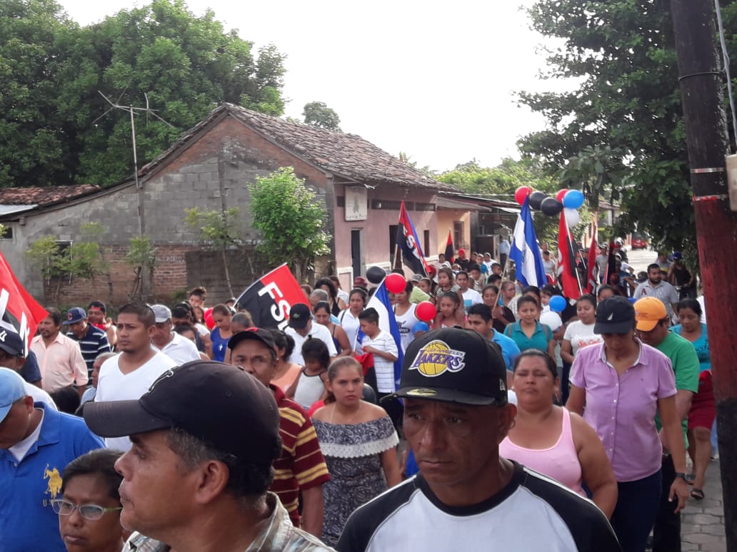 YadeCastillo1's tweet photo. #SMANic22 Diriomo en  Caminata por la Paz y la Justicia #NicaraguaQuiereSeguridadyPaz vamos avanzando en paz #NicaraguaQuierePaz #BLDPA https://t.co/BIy3ZYg1MZ
