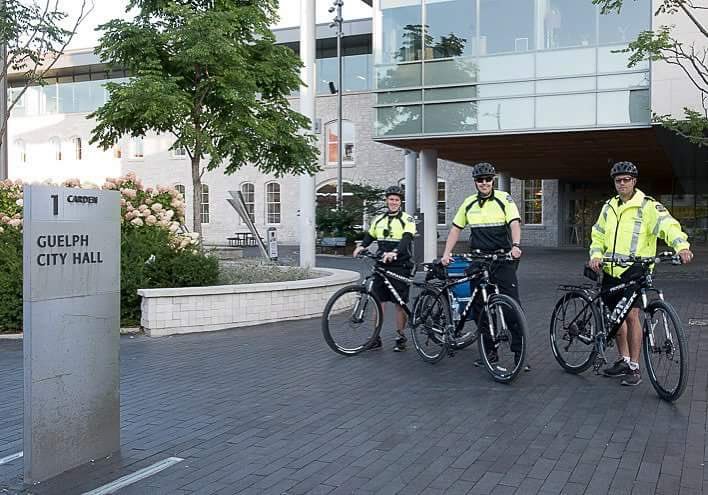 gar_pic's tweet photo. โฆ@GWParamedicโฉ Bike Team is in the โฆ@cityofguelphโฉ downtown as part of the #safesemester project. Give them a wave ! (2017 photo) โฆ https://t.co/oDyxwPJfO1