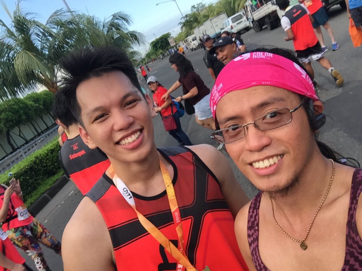 blue_topakia69's tweet photo. Magrereklamo ka pa ba kung mga hotties na ito ang kasama mo?
#MermaidRunningSquad #buhayrunner #buhayPLHIV #PLHIVdiaries #PLHIVrunner #PedalForHIV #JPMCRunningClub #GoPAR #TBR #TBRDreamMarathon #RoadToTBR2019 #TBRDreamers #tbr2019teamBGC #OYMM4 #OnYourMark2018 #kras https://t.co/svkqe2nhRp