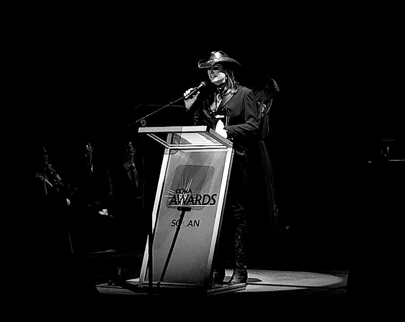 SiriusXMCountry's tweet photo. Congrats @TerriClarkMusic on your induction into the Canadian Country Music Hall of Fame! Your speech was everything. @CCMAofficial #CCMAawards https://t.co/sZExLWP87R