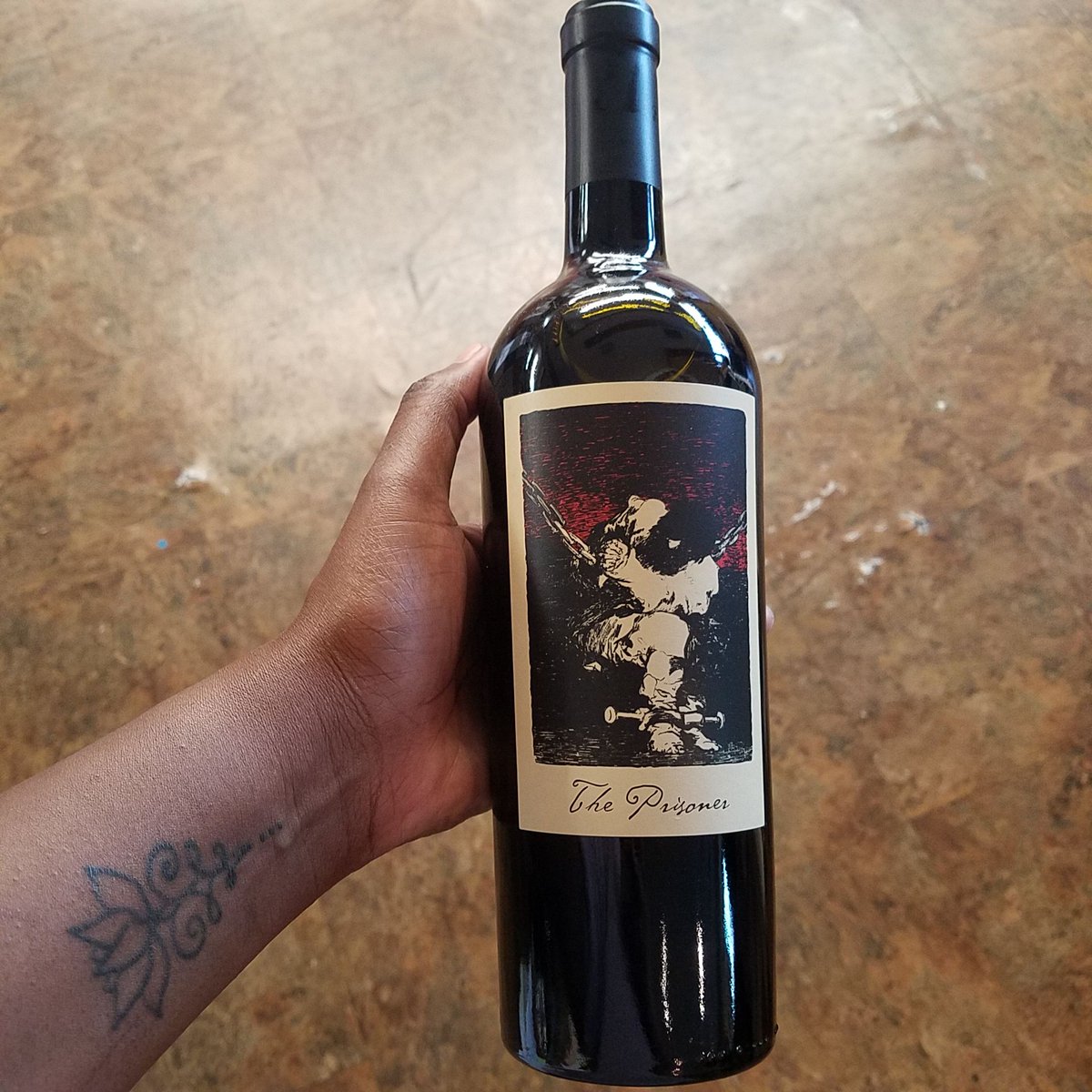 Deliciousness has arrived at Wine Expo. Grab a bottle of The Prisoner red wine from Napa Valley today. 
.
.
.
#thePrisoner #theprisnerwine #napawine #napavalley #wineexposamo #wineexpo #santamonica #Notjustwine