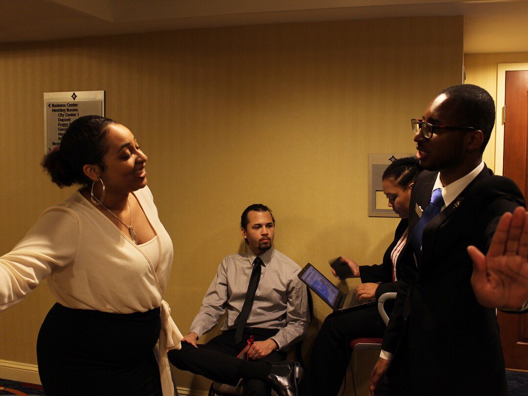 BES_UMCP's tweet photo. Our wonderful Executive Board took dedication to another level this year at the NSBE Regional Leadership Conference last weekend! We are greatful for the wisdom and fellowship presented at this #RLC2018 #r2nsbe #ModelRegion #2HYPE https://t.co/kyoW0pDv51