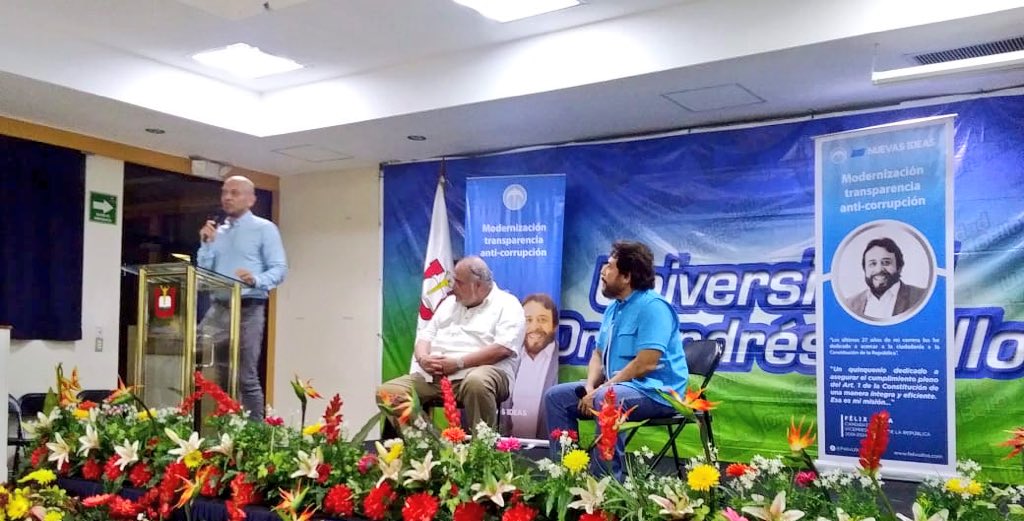 nuevasideas's tweet photo. Esta tarde, el candidato a la vicepresidencia, @fulloa51, está en San Miguel, acompañado por @PaulDSteiner y @_aguilarumana, en un conversatorio. https://t.co/GOCw5mLHW2