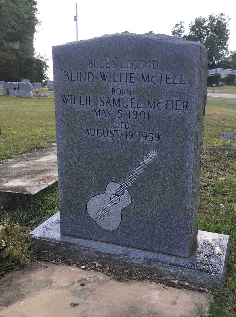 Payin’ my personal respects today to #BlindWillieMcTell at Jones Grove Baptist Church Cemetery, Thomson GA, 30824 <a href="/LivingBlues/">Living Blues</a> <a href="/AmeriBluesScene/">American Blues Scene</a> <a href="/BluesFoundation/">The Blues Foundation</a> <a href="/allmanbrothers/">Allman Brothers Band</a> <a href="/VisitStatesboro/">VisitStatesboro</a> Blues...’Wake Up Mama, Turn Your Lamp Down Low’ !