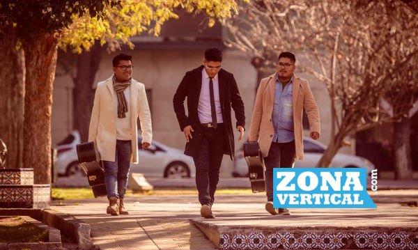 Z_Vertical's tweet photo. D.I.A. Band, la Nueva Brisa del Pop Rock Argentino || @MDGGROUPAr || #ZonaVertical @Z_Vertical || https://t.co/yFtEN0o00f
.
#DIABand #MDGGroup https://t.co/OvrQN0WwF8