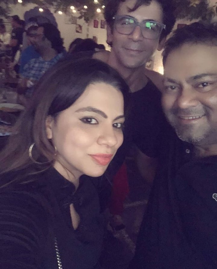 whokrishnansh's tweet photo. #Love4SunilGrover
When I watched u yesterday on #DHH2, i felt that it's my movie that's releasing. When Salman praised u after your exit..i felt that it was 4 me. How?❤️
@WhoSunilGrover ji, if you are reading this tweet and smiling, then I guess i have achieved my goal😊😊😊 https://t.co/EYzaPugzDa