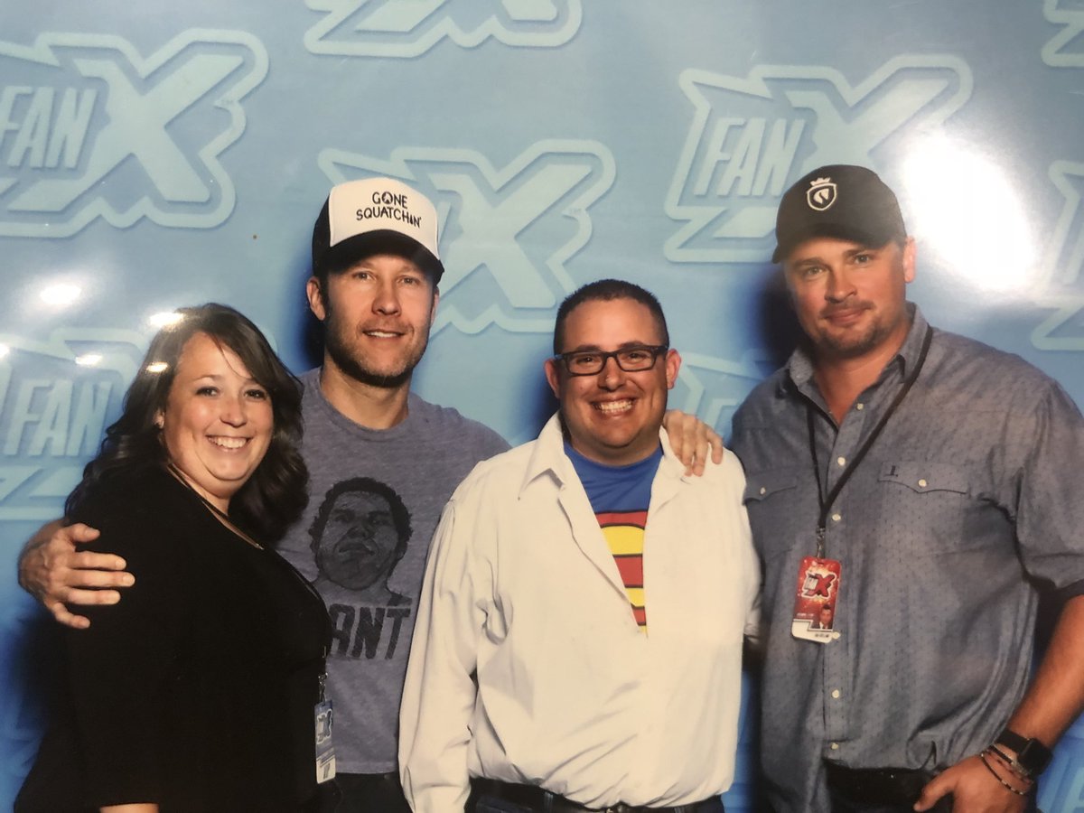 CBhaight's tweet image. These two were amazing.  #FanX18  #Smallville