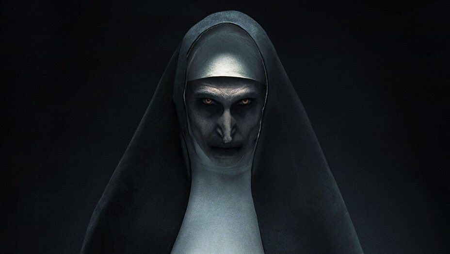 Semalem ntn The Nun dan ternyata bener, JELEK! Jauuuh lbh bagus conjuring 1 &amp; 2. Terlalu dipaksain bikin spin off.