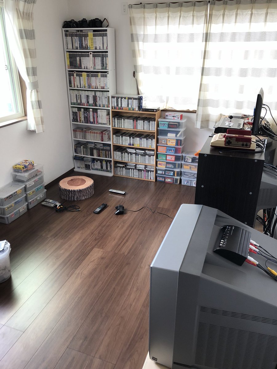 福 じゃんかー 出来たっ 任天堂タワー レトロゲーム部屋 ブラウン管テレビ