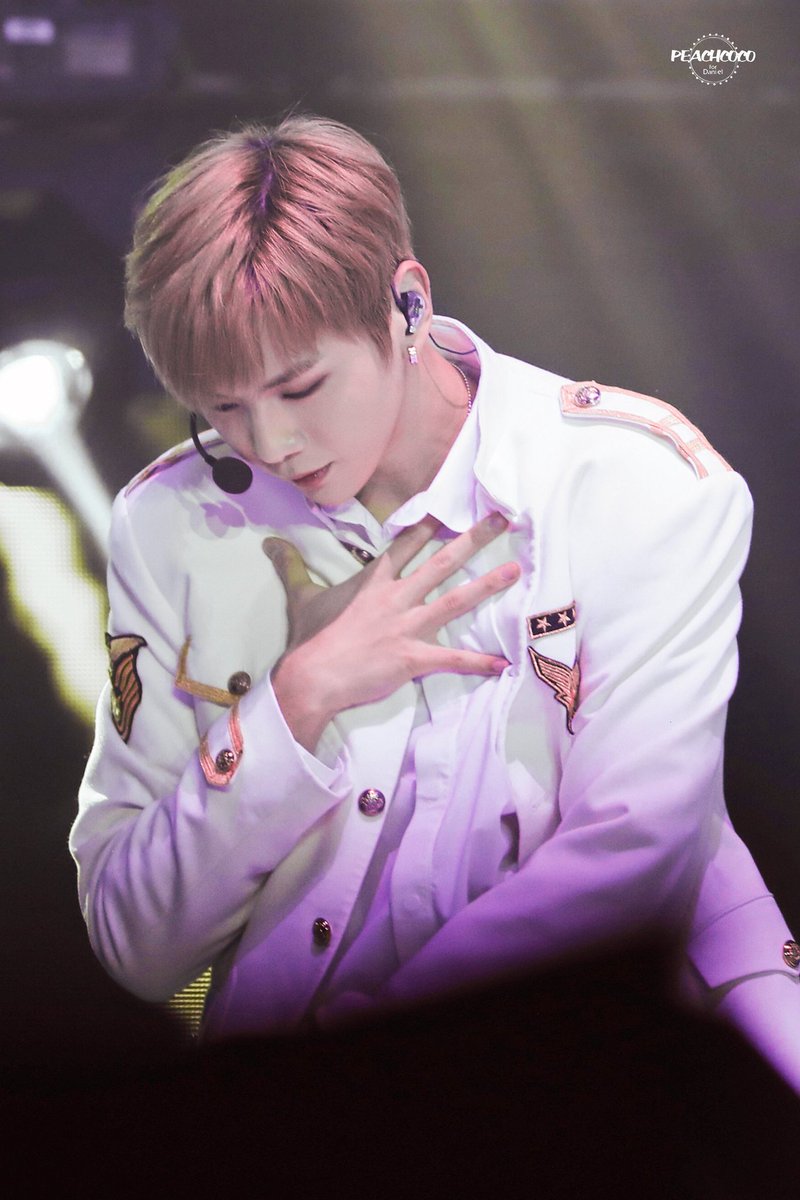 Third: SEXY VOICEYes, his voice is not as powerful as Jaehwan, not as sweet as Minhyun or Sungwoon but girls can't help but fall in love with his husky sexy voice. Whether he is just casually talk, sing or rap, we love his sexy voice. His voice is the best ASMR. #강다니엘