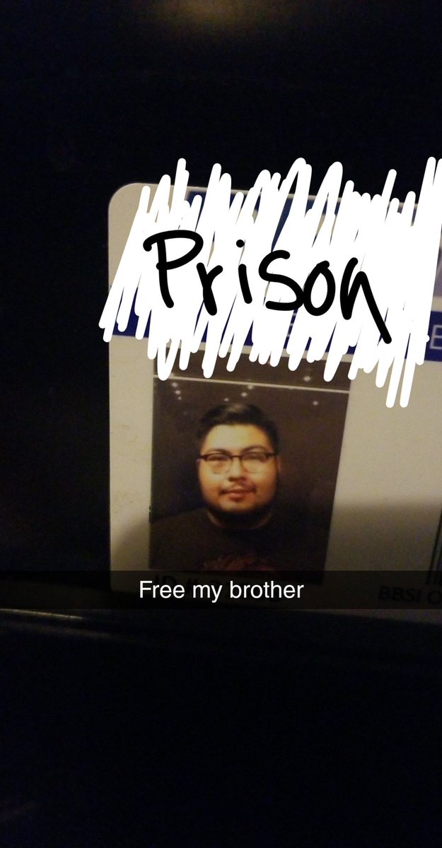 OhItsBrandie's tweet image. #FreeMyBrother @xPWWxKILLSTREAK lmfao 😂😂😂