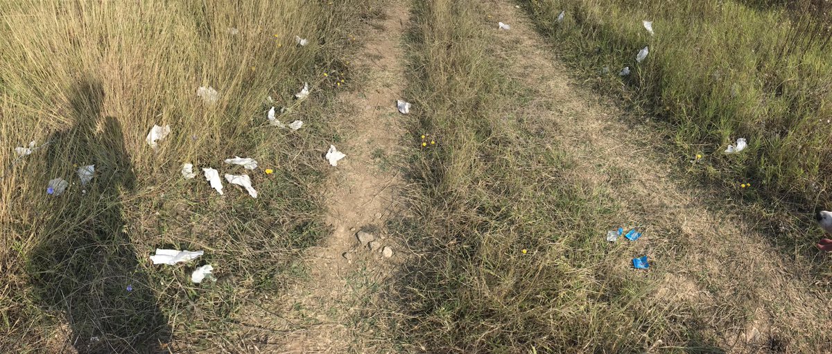 “Love is all around”..and so unfortunately also the leftovers.. #JoinTheGreenSide #makeLoveNotTrash