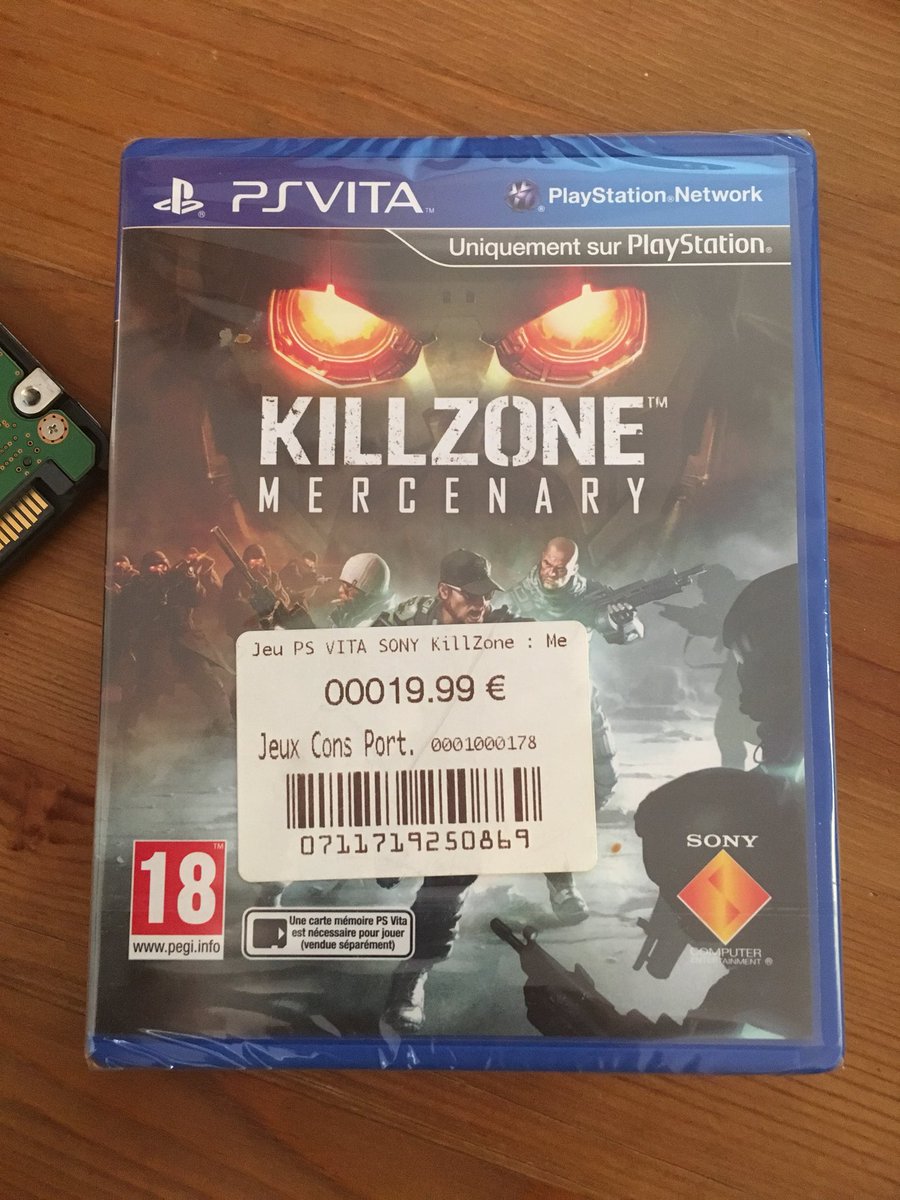 dimeao's tweet photo. Davantage de détails de Killzone Mercenary #MiniUnboxing #psvita 😄 https://t.co/5fRho8hXac