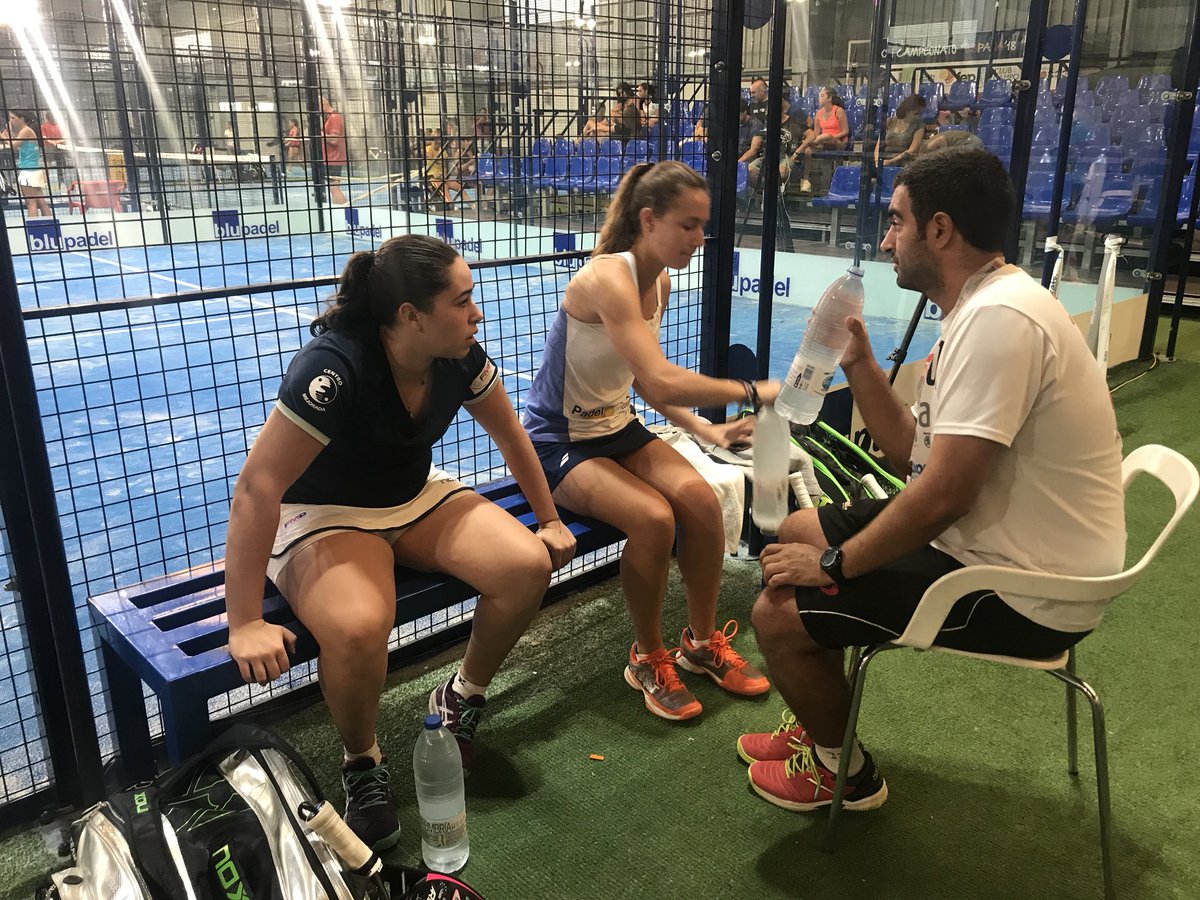 padelfederacion's tweet photo. #CEMenores 🇪🇸

🏆 FINAL JUNIOR FEMENINO 🚺
🕥 10:30h

Martinez / Segura 
🆚
Clascà / Carrascosa

#CuadroFinal
👉 https://t.co/wFmhFjeL5F
#Streaming 
👉 https://t.co/q9oyoNyTOk
#MarcadorONLINE 
👉 https://t.co/k8acRpywhq https://t.co/raMXDF5afk