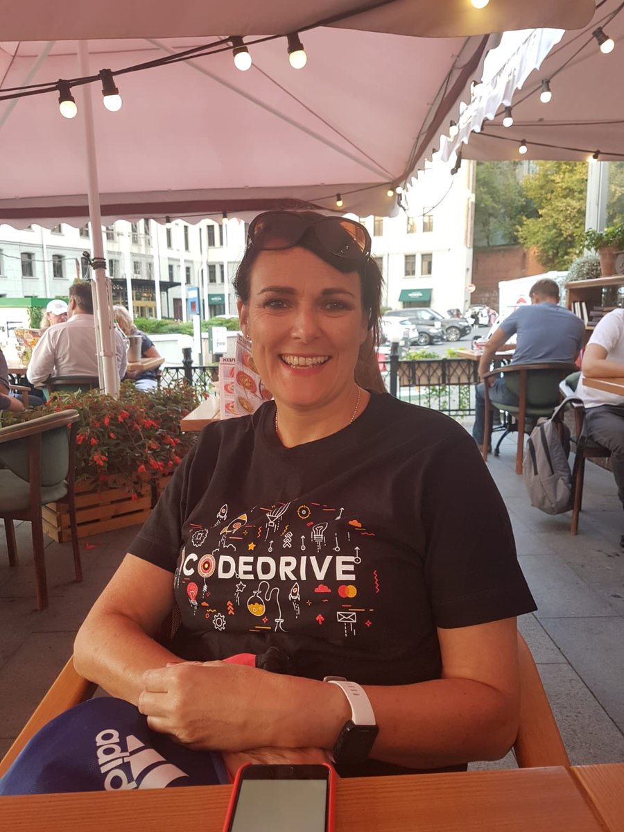AnnMarieAMC's tweet photo. @fremen As promised #mastercardlabs t-shirt makes it to  #redsquare #kremlin #moscow #codedrive @InsideMastercrd @InsideMastercrd https://t.co/RVexvX5UGn