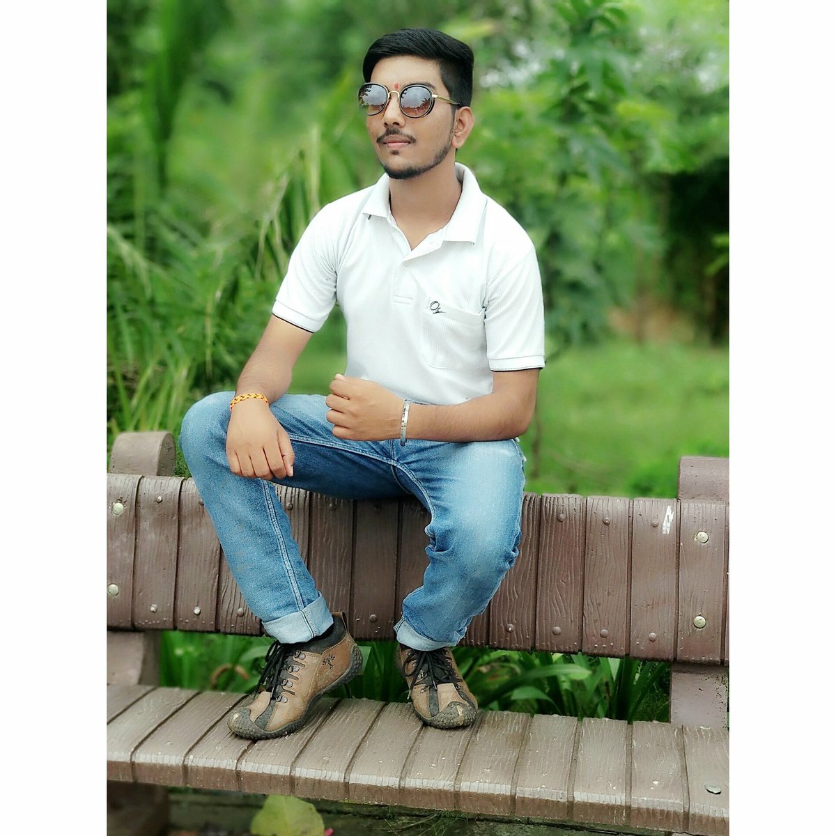 _yadavwanshi_'s tweet photo. Tere #baare mai na #sochun aisi raat nahi hai...โค
Par tu tode #dill ๐mera teri #aukaat nahi! https://t.co/7Wwz7V2lSu