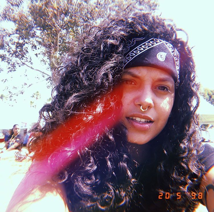 Jayden
Single
Gaaayyy asf!!!
Looking for friends and possibly more 
I’m a loner right now, so retweet for me or just message me !