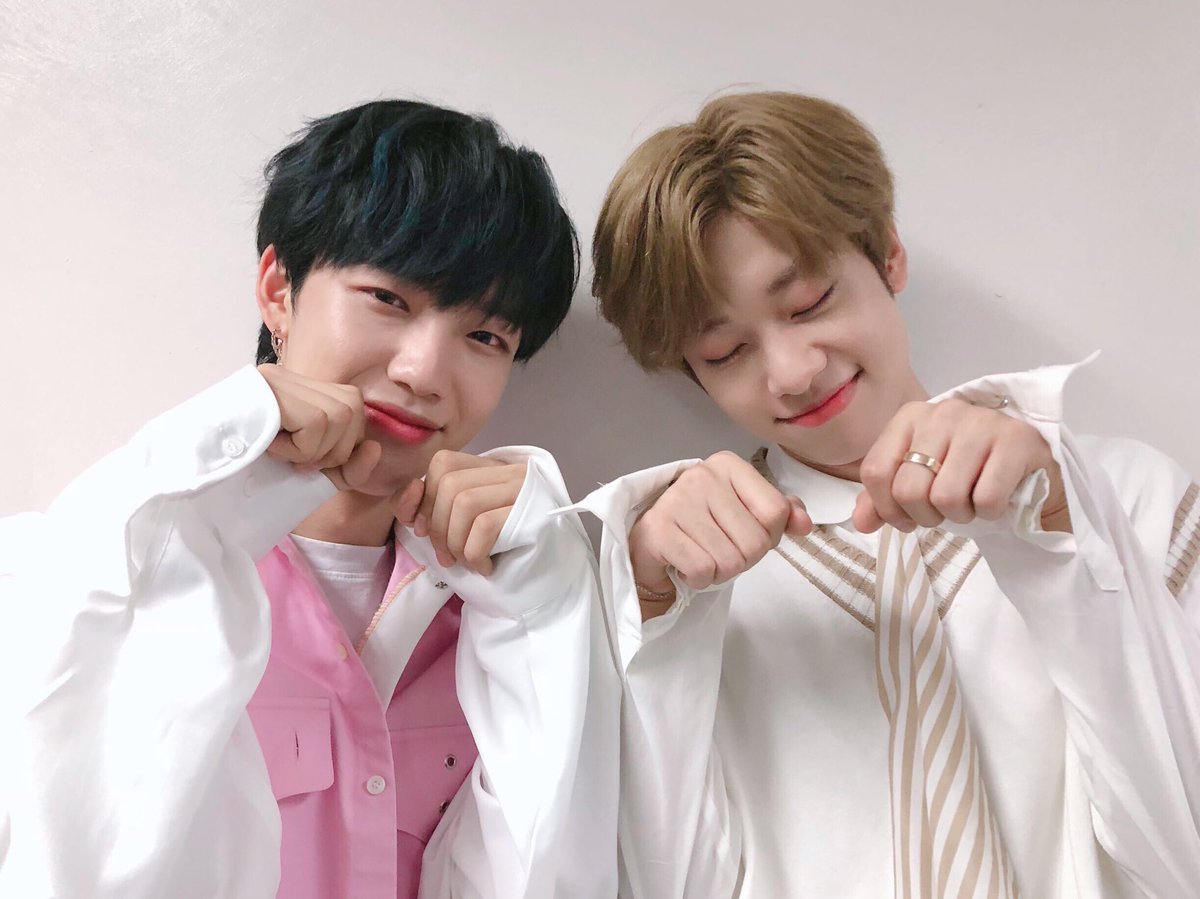 bnmboysofficial's tweet photo. [#MXM] 벌써 이렇게 막방이라니...! 여러분 덕분에 이번 첫 정규앨범 음악방송 활동 내내 정말 너무너무 행복했습니다! 지금은 아쉽지만 곧 콘서트에서 만나요~🙂💕 https://t.co/moIxHynhoJ