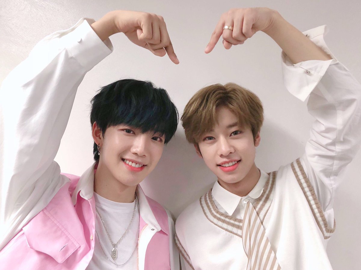 bnmboysofficial's tweet photo. [#MXM] 벌써 이렇게 막방이라니...! 여러분 덕분에 이번 첫 정규앨범 음악방송 활동 내내 정말 너무너무 행복했습니다! 지금은 아쉽지만 곧 콘서트에서 만나요~🙂💕 https://t.co/moIxHynhoJ