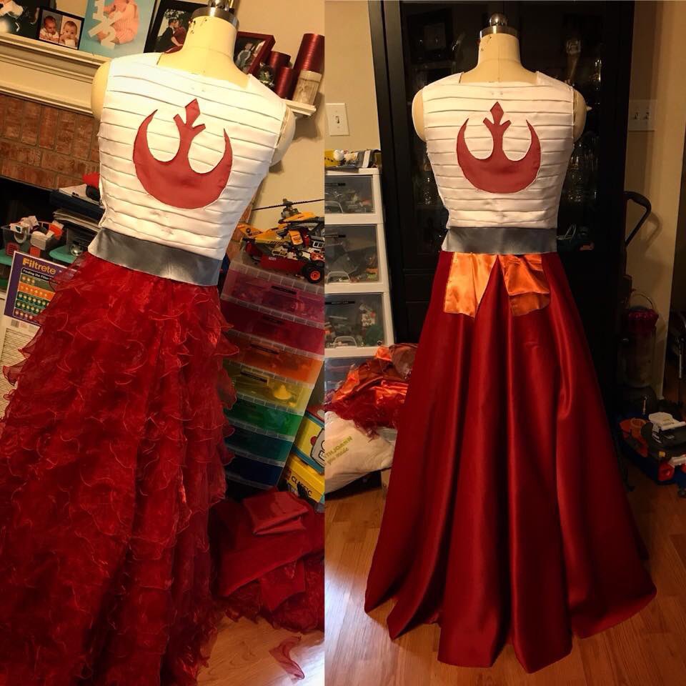 geekanista5's tweet image. Got little work done this evening! Got the the underskirt work cutout to see if I like the layers. Next I need to pick which color orange I prefer so I can dye my chiffon to match for my overskirt! #sewingproject #nerddesign #xwingpilot #rebelpilotdress #rebelpilotgown #starwars