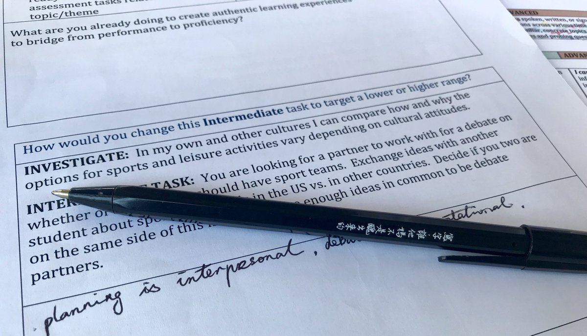 kuo_pp's tweet photo. How would you change Intermediate tasks to target Novice or Advanced range in one class? @AnneGardon 
#alwayschallenging                                              #CISHK https://t.co/le9MKwJwoA