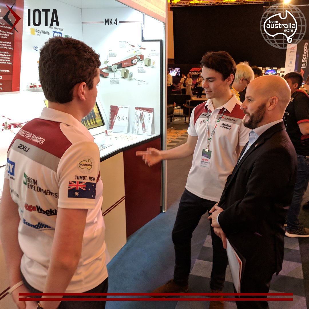 Giving the British High Commissioner to Singapore a tour of our pit!

#F1SWF #F1SWFmoment #F1inSchools #TeamAustralia