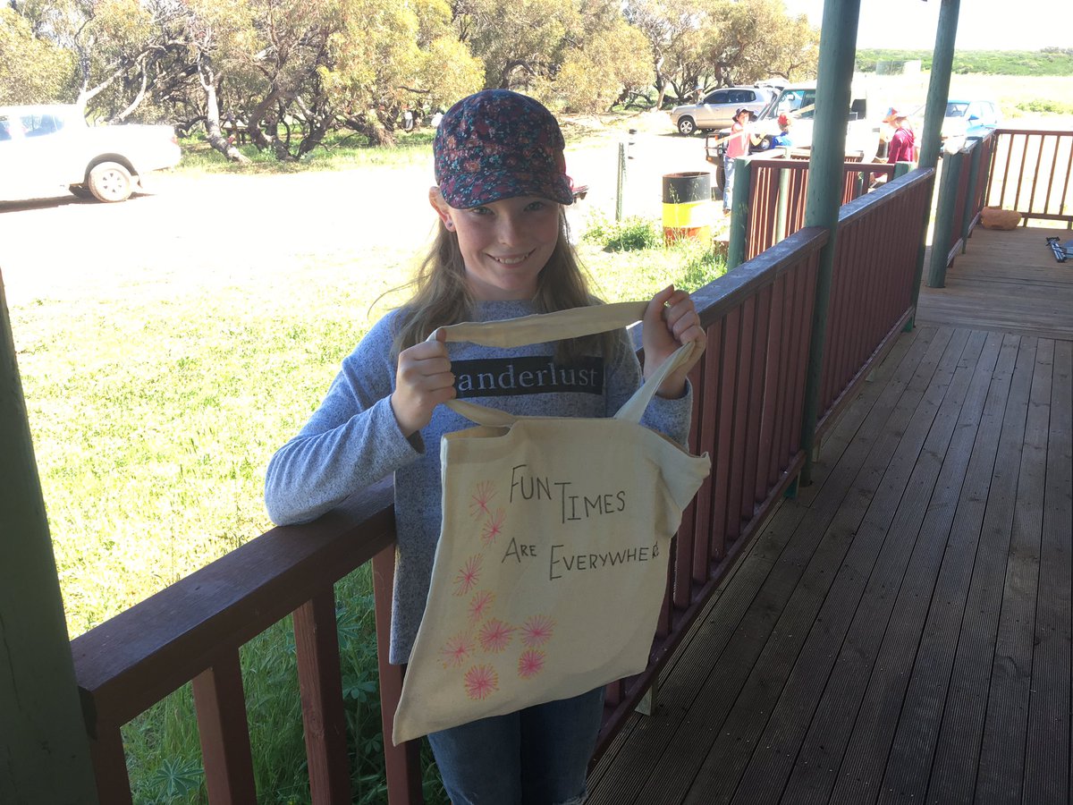 NACC_NRM's tweet photo. And that my friends is a wrap - I think these #reusable and #WildOz bags are a great way to sum up the #Gunnado #BioBlitz - fun times are everywhere https://t.co/K87Bj1QUEr