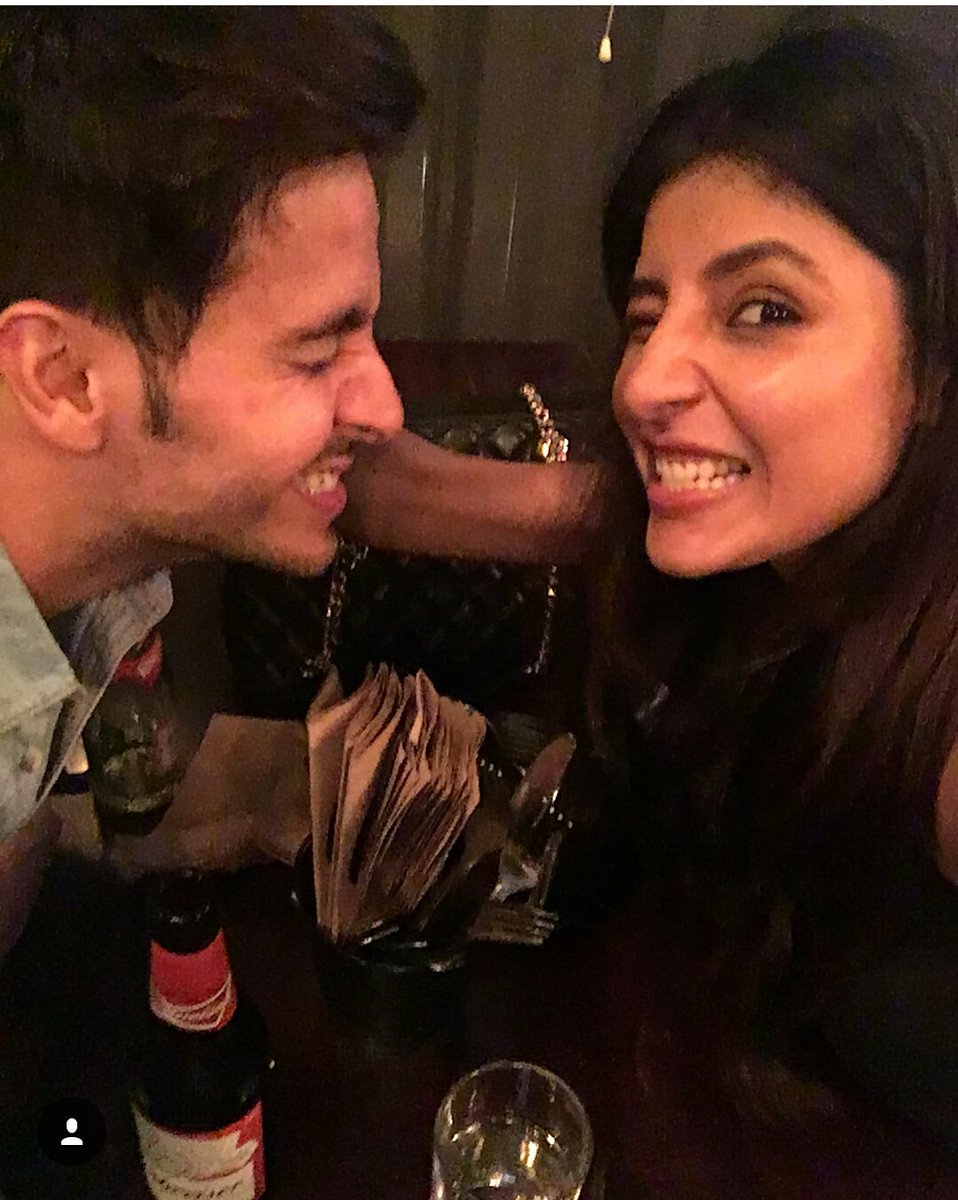 secretgiggle10's tweet photo. P A.R.A.D.I.S.E FOUNDDD !! ❤✨

Foreverrrrr Constants ✨

#ParShForLife 
#Parsh https://t.co/BWfTJBe84F
