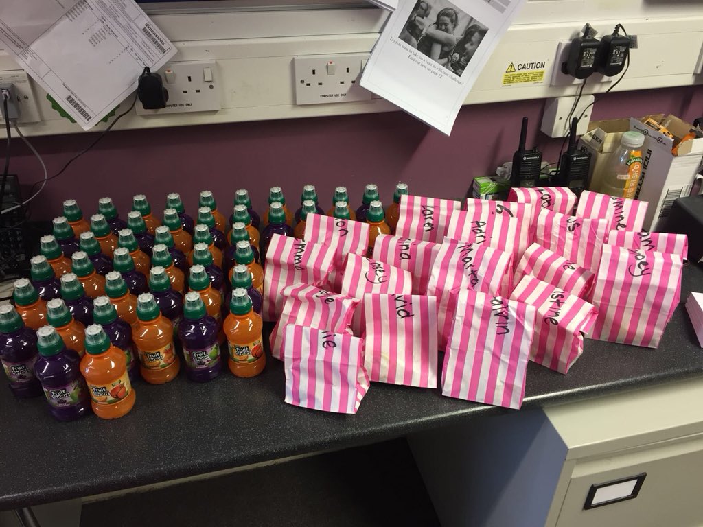 Lisa Robinson tweet media