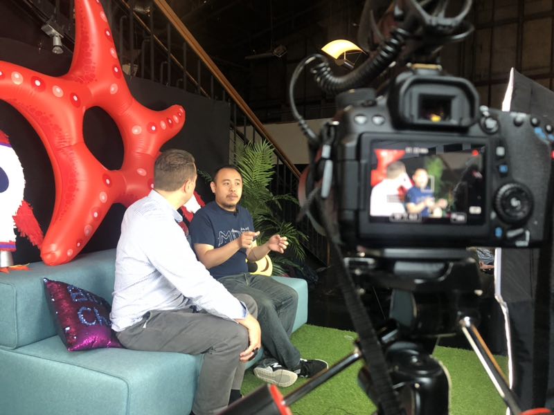 MeasurableData's tweet photo. Our CEO is taking an interview in the event by https://t.co/tUpsh6jllL #mdt $mdt Let's talk about how #MDT and #MeasurableAI could change the big data industry! https://t.co/QTP5vrdrhm